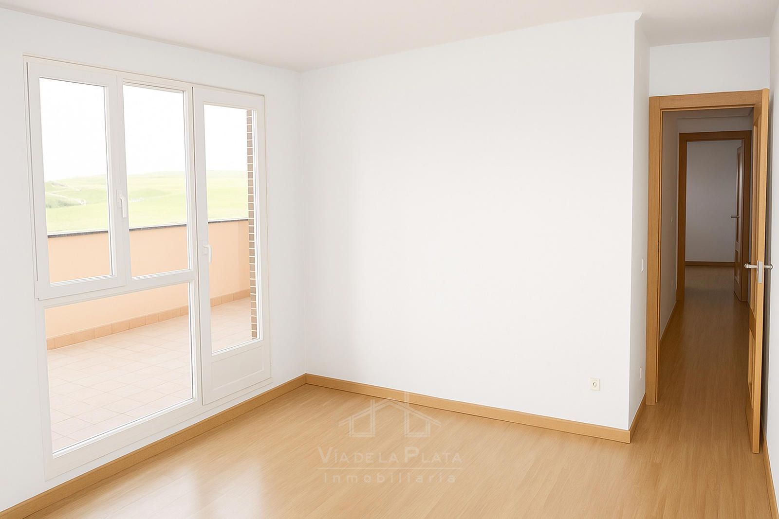 Dormitori de Àtic en venda en Arapiles amb Calefacció, Terrassa i Traster