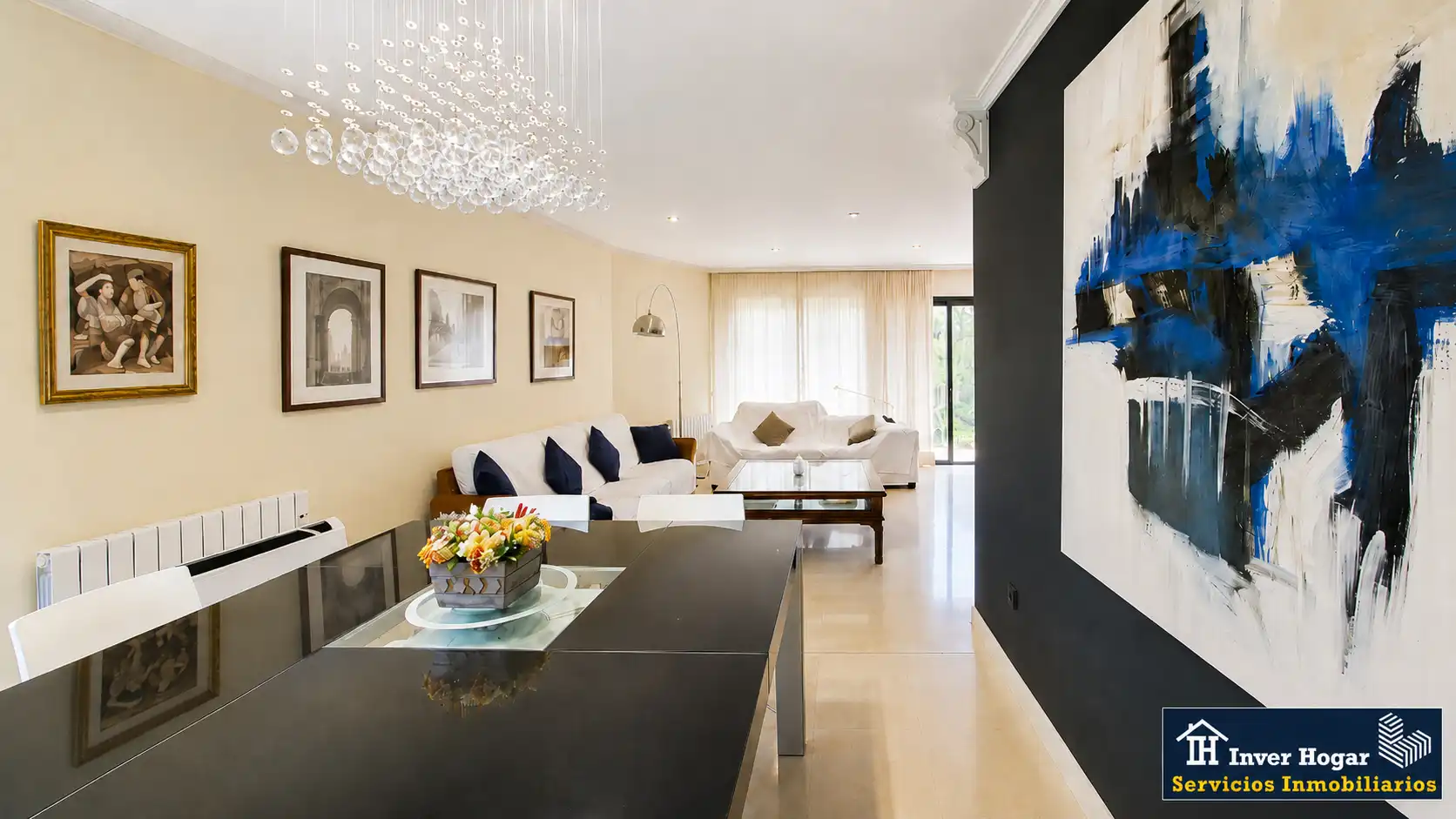 Sala d'estar de Casa o xalet en venda en Las Rozas de Madrid amb Aire condicionat, Calefacció i Terrassa