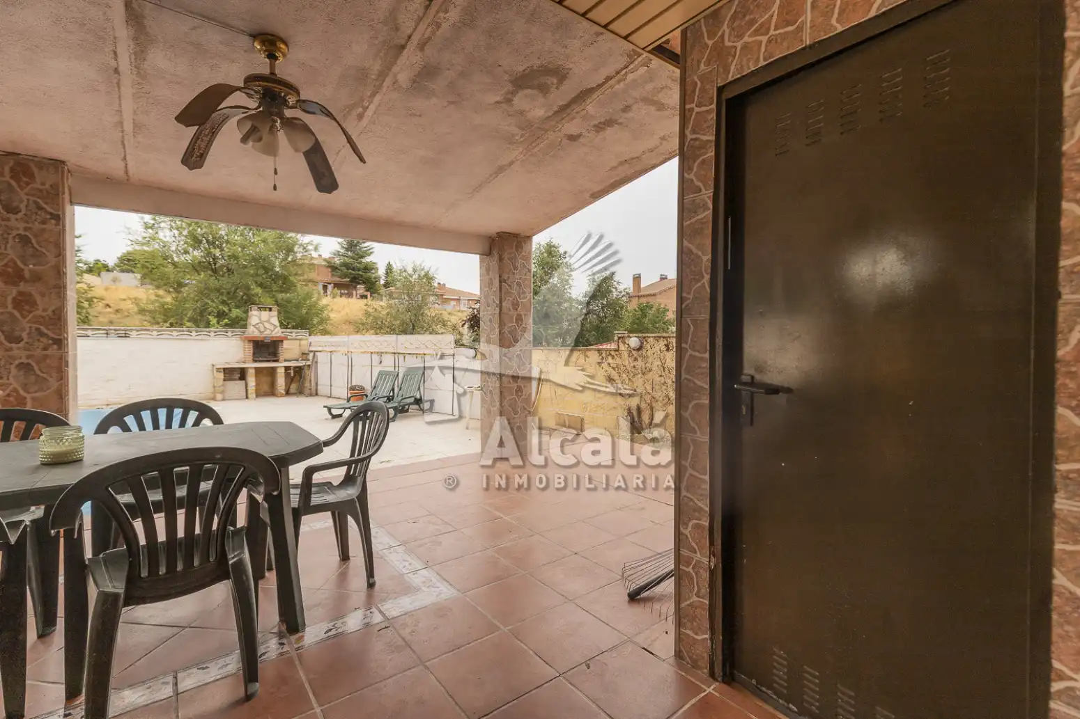 Casa amb terrassa en venda a Villanueva de la Torre, imagen 56