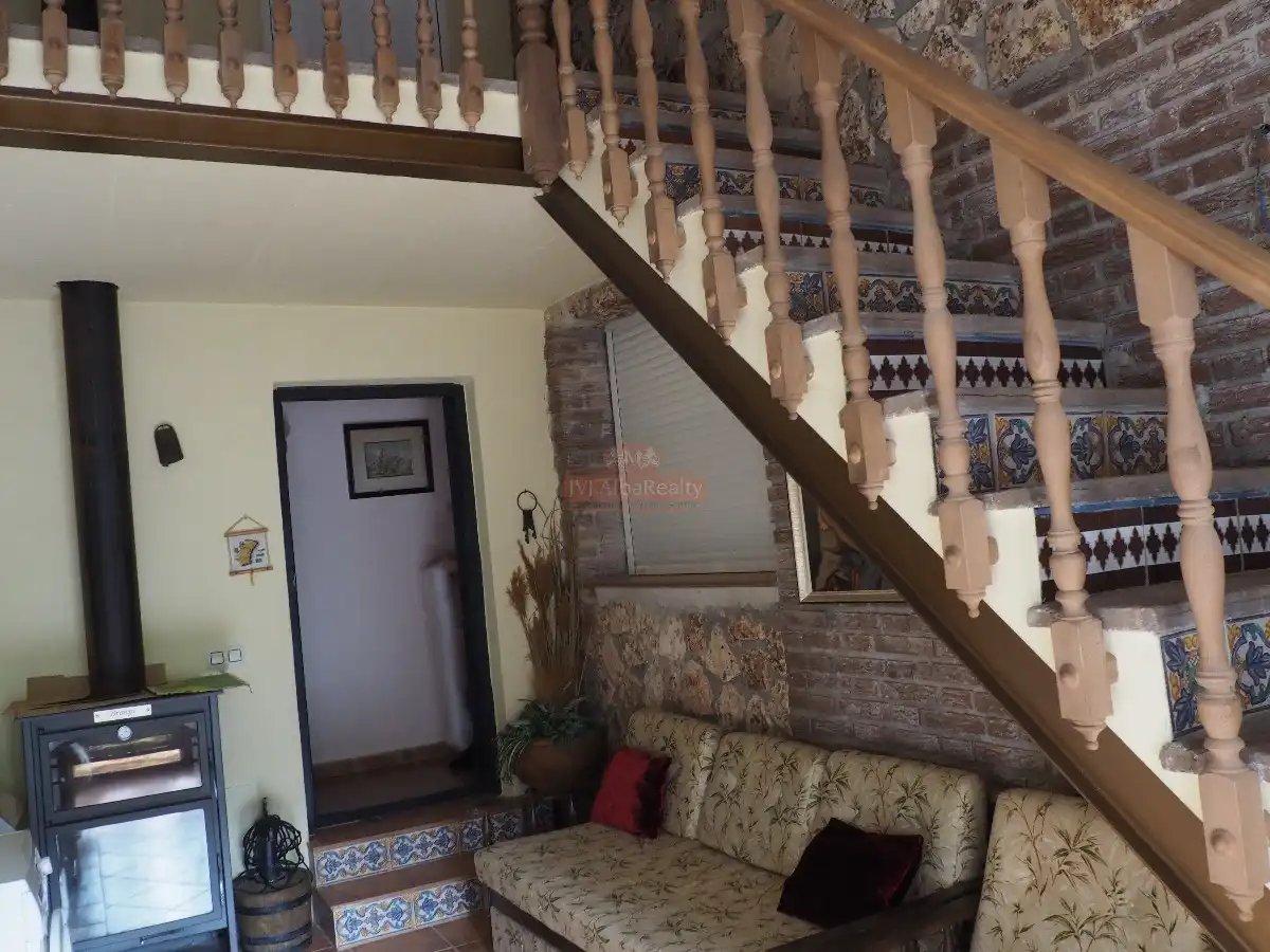 Casa o xalet en venda en Alcaraz amb Calefacció, Jardí privat i Traster