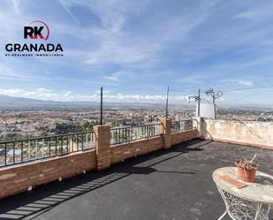 Terrassa de Casa adosada en venda en  Granada Capital amb Terrassa