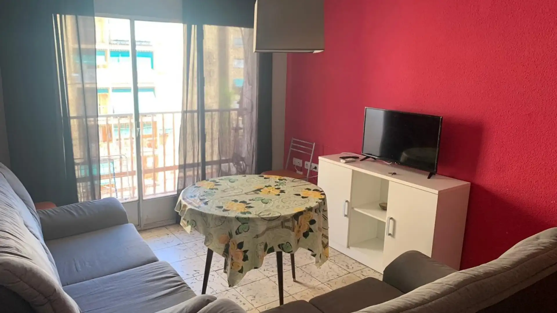 Piso de alquiler en Calle Demetrio Spinola, Rosaleda - Juventud