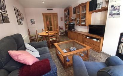 Living room of Flat for sale in  Valencia Capital  with Air Conditioner and Balcony