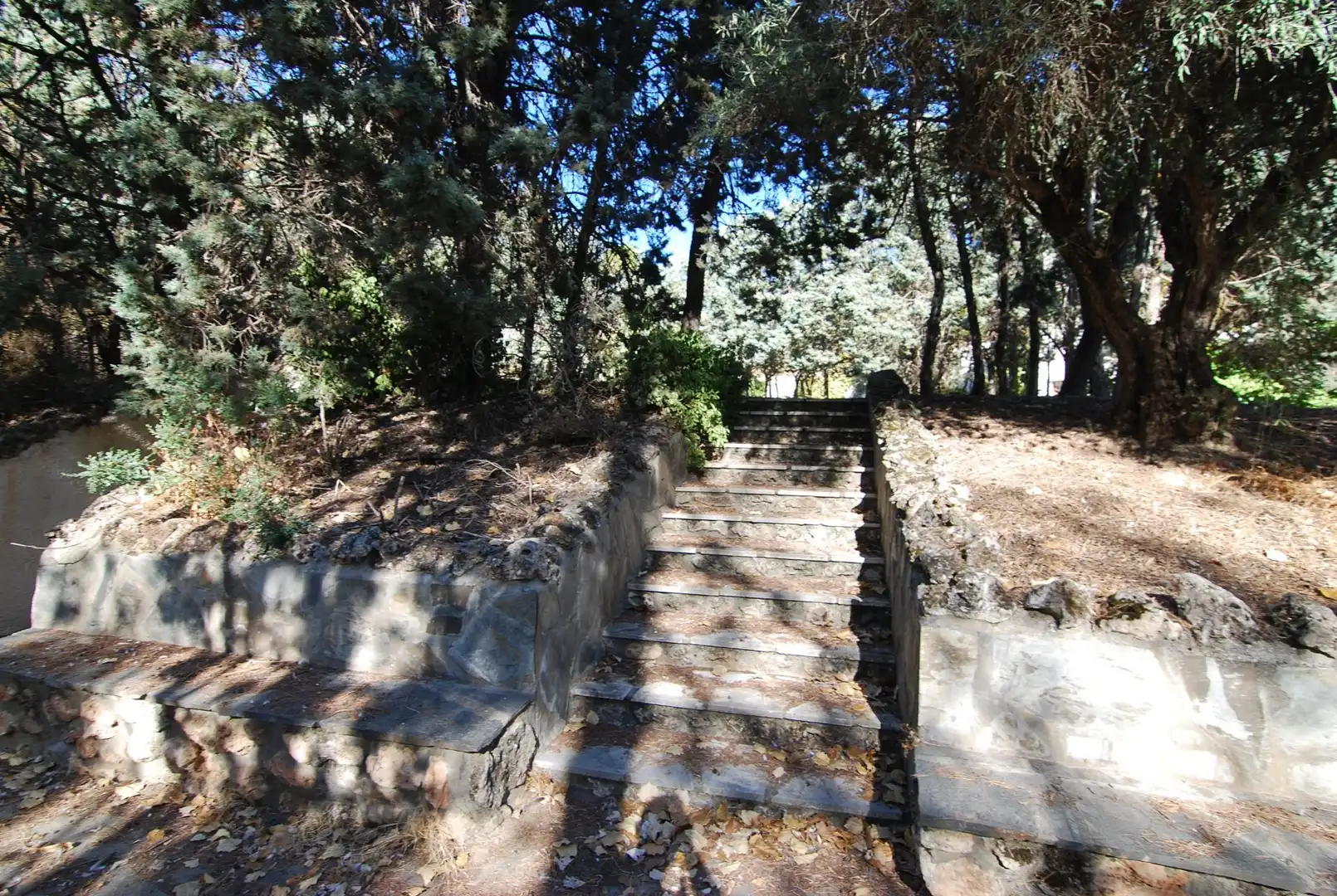 Garden of Houses for sale in Chinchón  with Air Conditioner and Heating