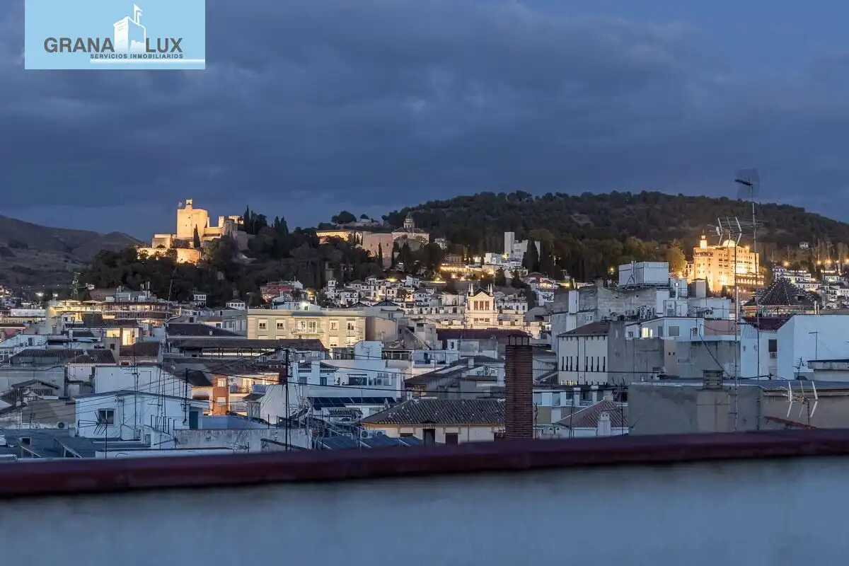 Dúplex amb terrassa en venda a Calle SOLARILLO DE GRACIA, imagen 2