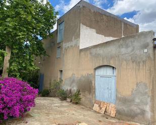 Vista exterior de Finca rústica en venda en Reus amb Piscina