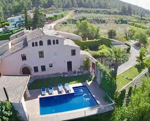 Außenansicht von Country house zum verkauf in Torrelles de Foix mit Klimaanlage, Heizung und Privatgarten