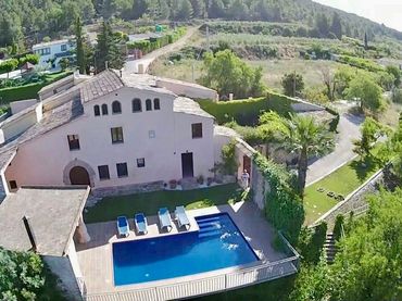 Villa con balcone in vendita a Torrelles de Foix