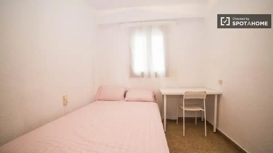 Habitación en Malilla