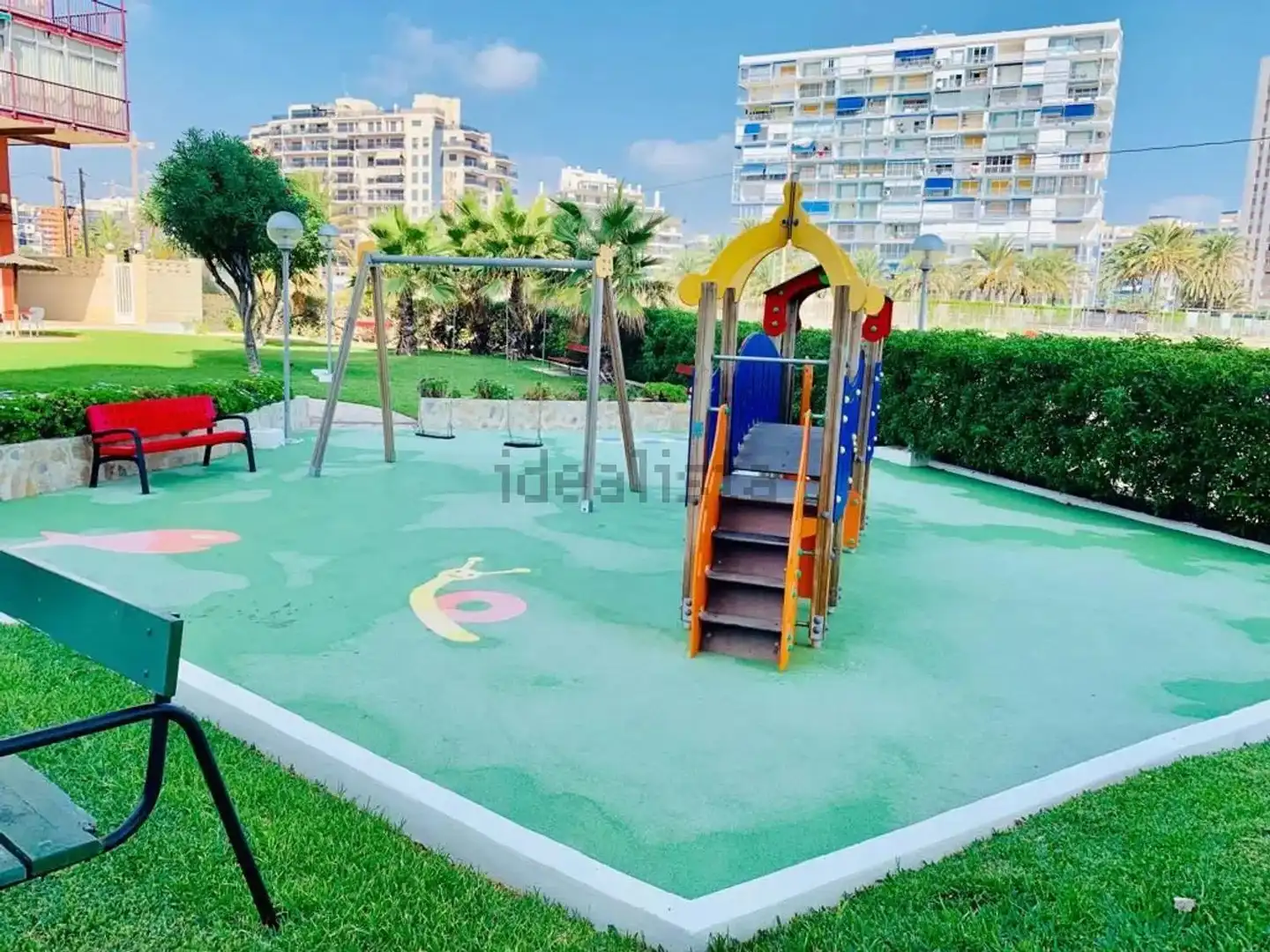Vista exterior de Piso en venta en Alicante / Alacant con Aire acondicionado, Calefacción y Terraza
