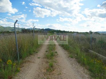 Rustikales Grundstück zum Verkauf in Xàtiva