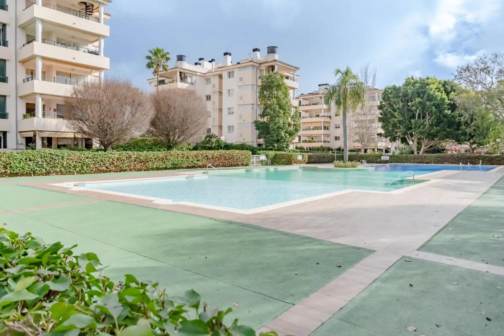 Planta baixa en venda a Les Maravelles