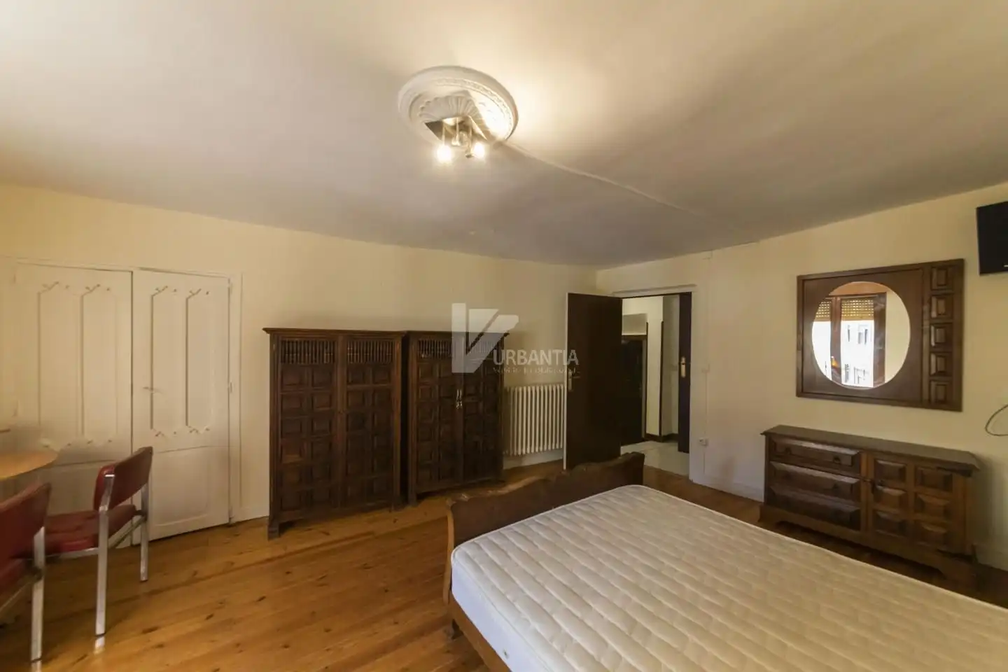 Bedroom of Houses for sale in Miranda de Arga  with Heating, Parquet flooring and Storage room