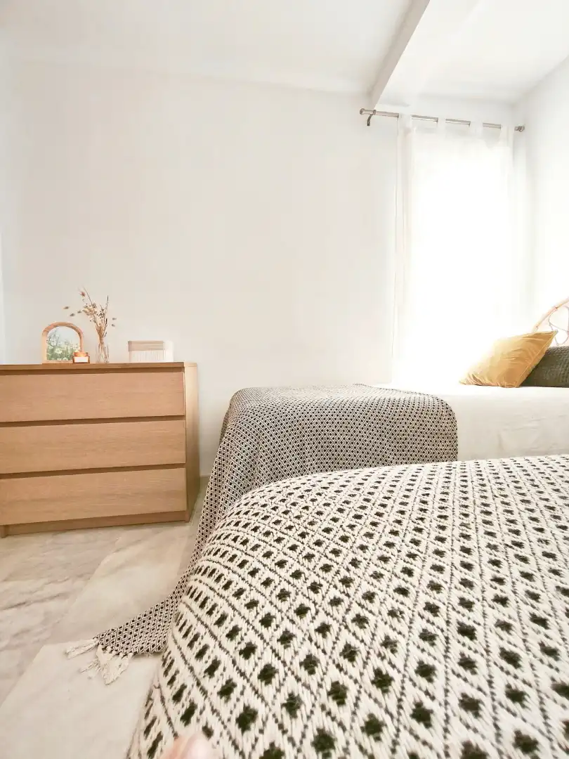 Schlafzimmer von Dachboden zum Verkauf in Almería mit Klimaanlage, Terrasse und Möbliert