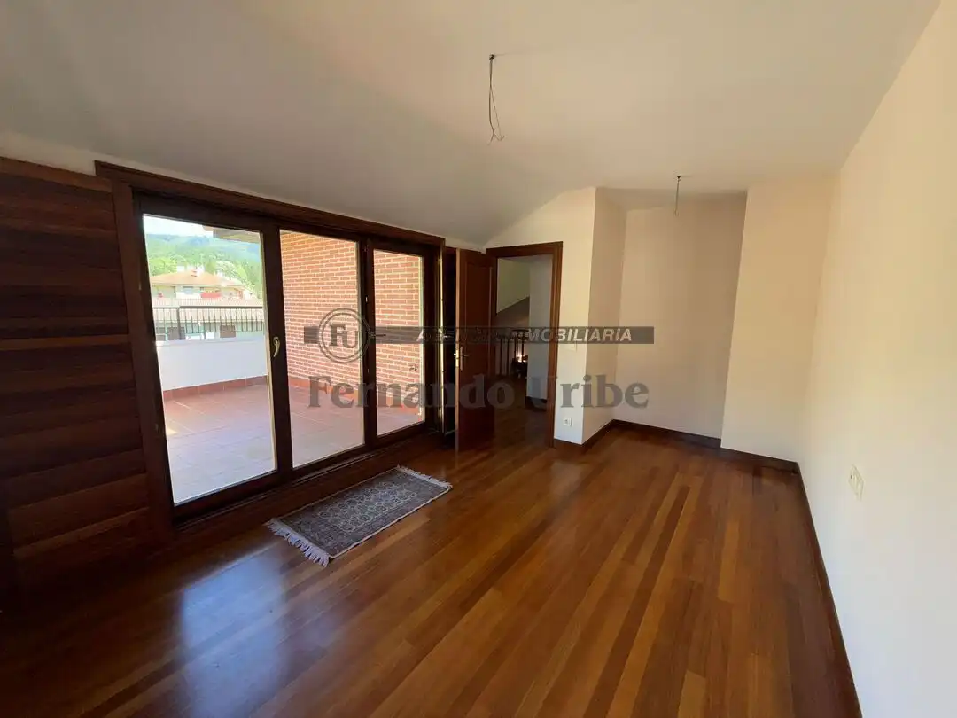 Vista exterior de Dúplex en venta en Berriz con Calefacción, Terraza y Trastero