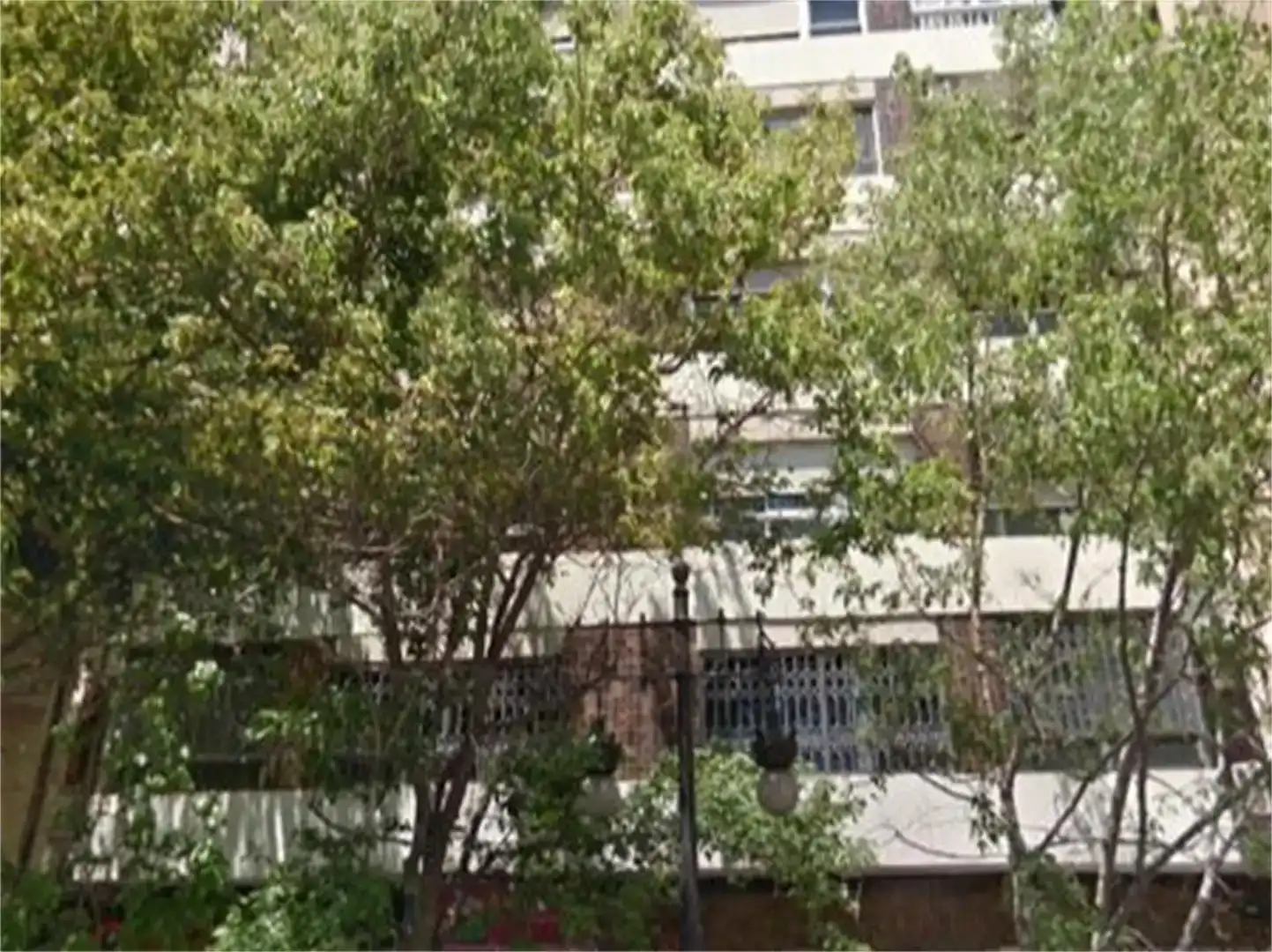 Vista exterior de Local en venta en Extramurs