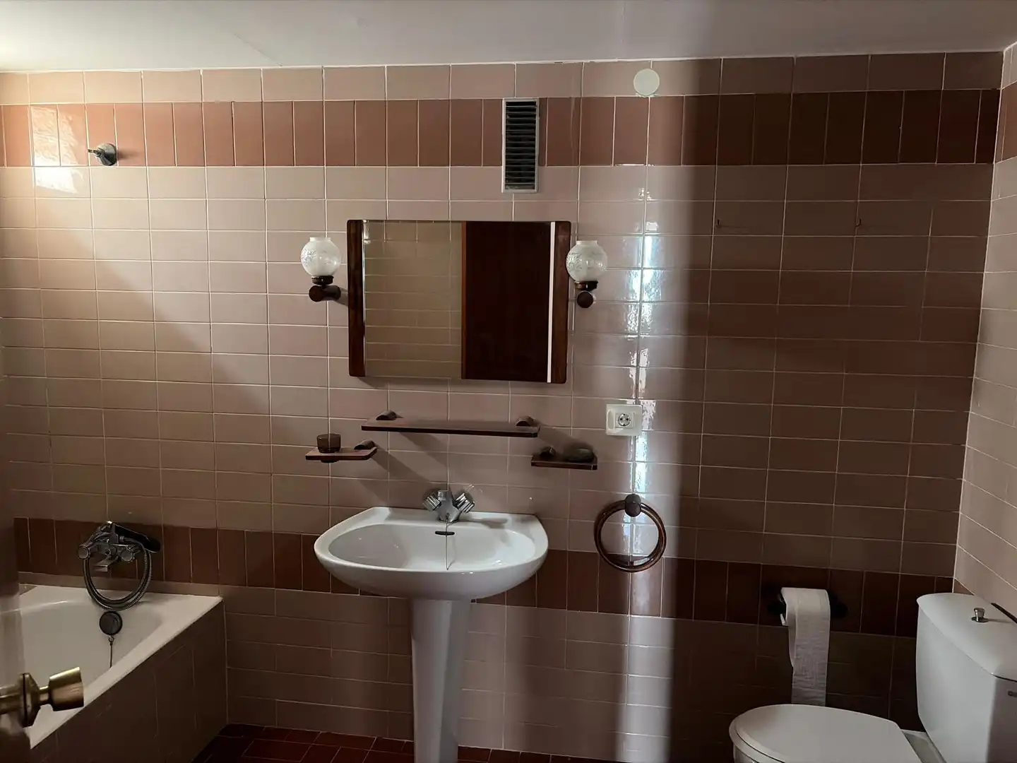 Bathroom of Flat for sale in Villena  with Terrace and Balcony
