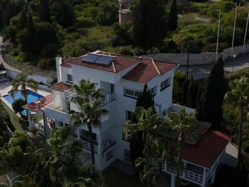 Exterior view of Houses for rent in Estepona  with Air Conditioner, Heating and Private garden