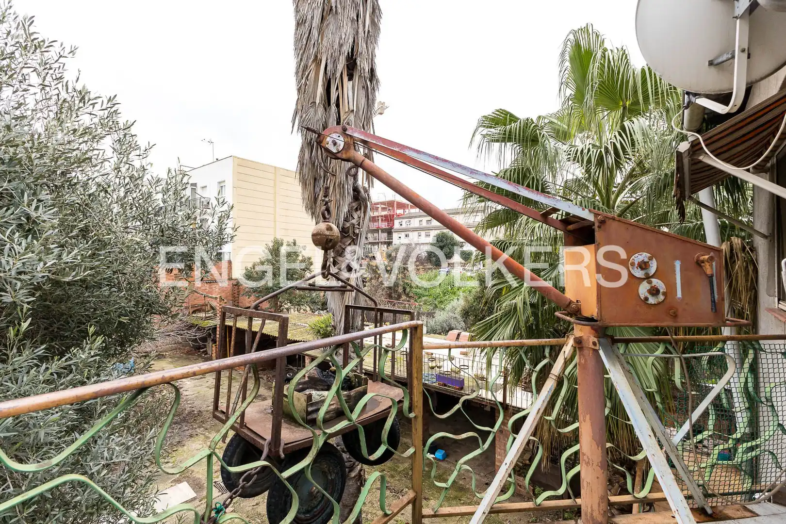 Exterior view of Houses for sale in Sant Vicenç Dels Horts  with Heating and Private garden