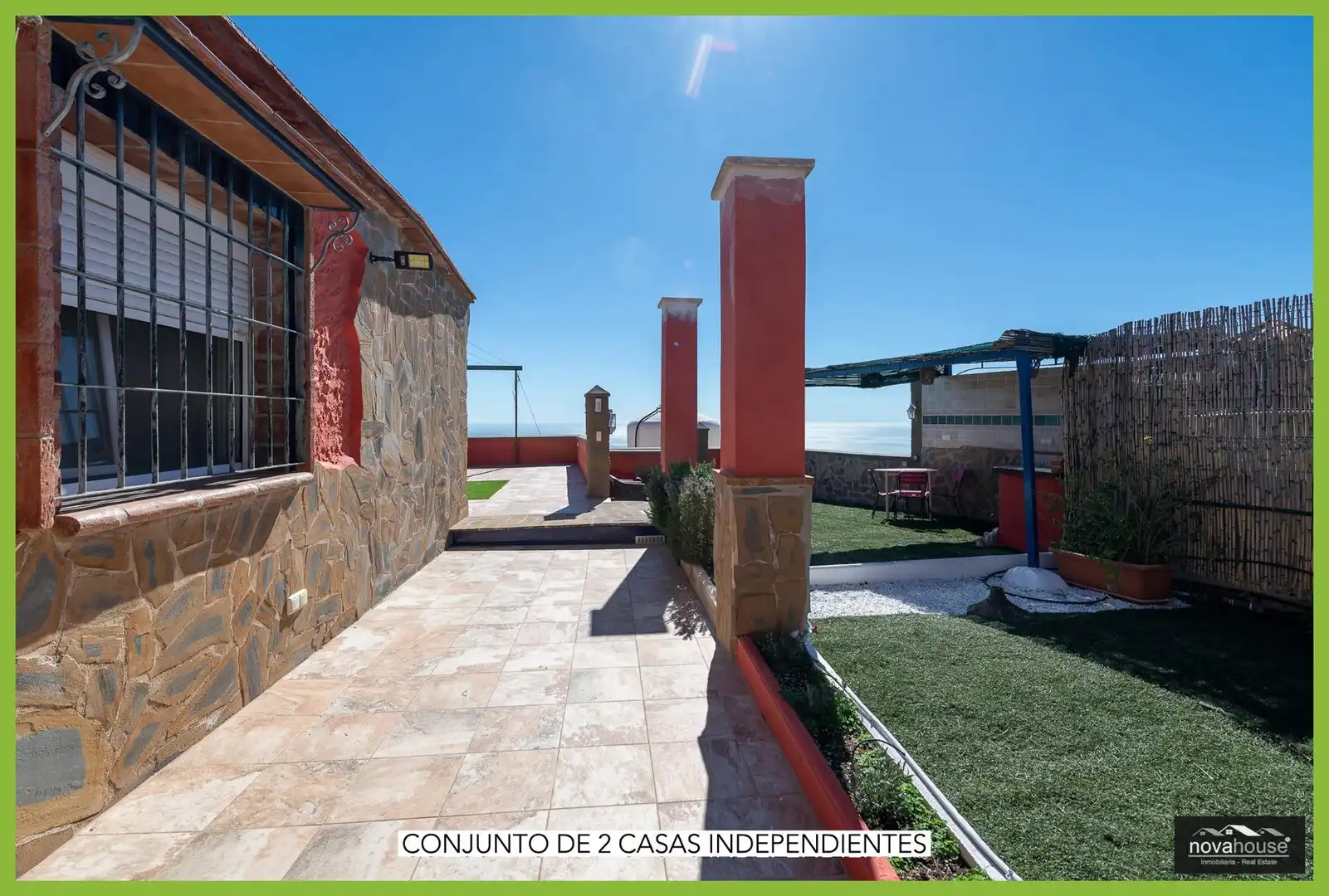 Terrace of Houses for sale in Moclinejo