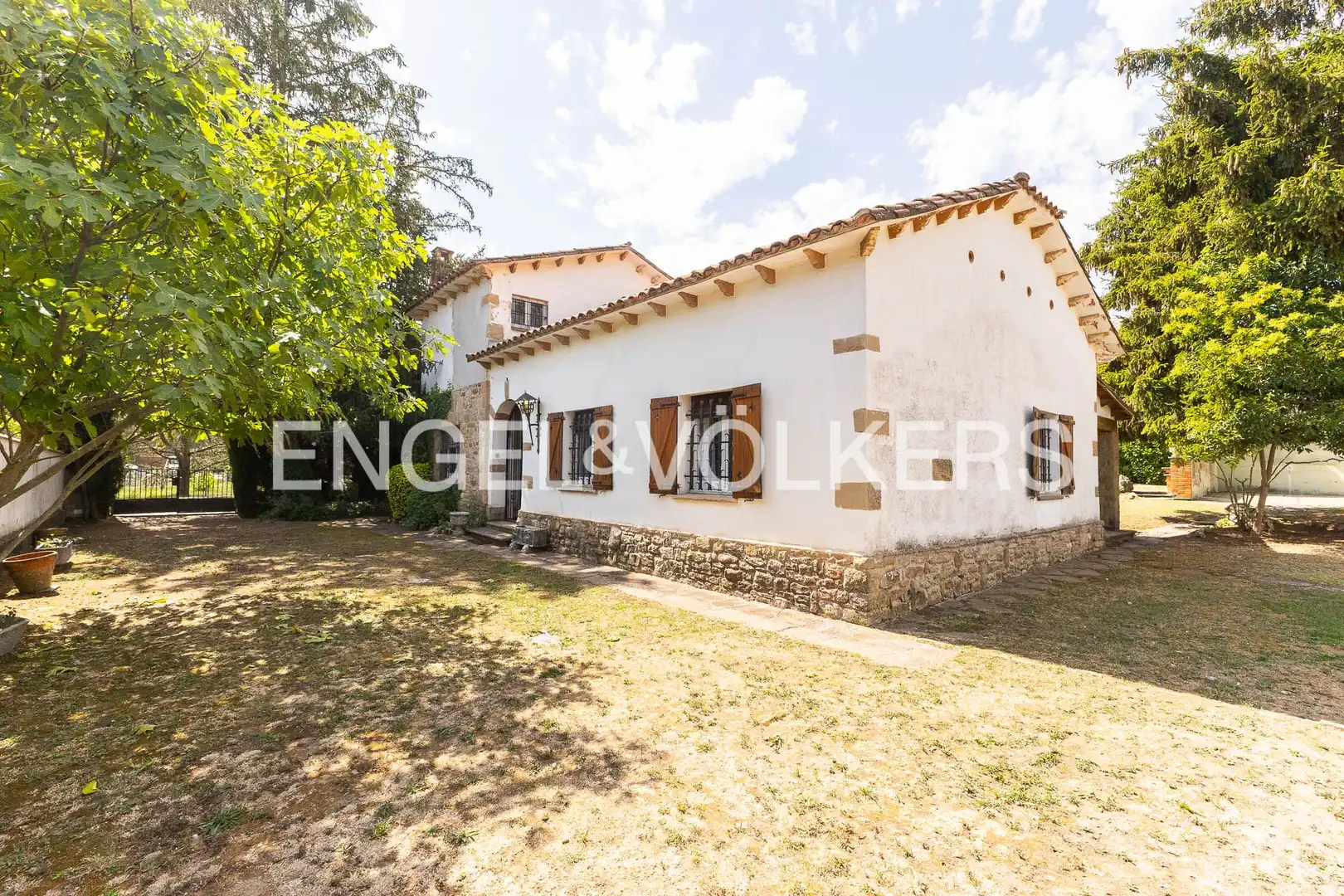 Vista exterior de Casa o xalet en venda en Tona amb Calefacció, Jardí privat i Piscina