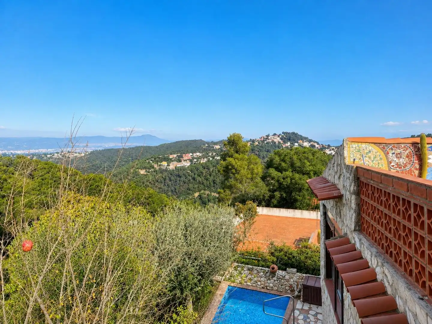 Casa amb terrassa en venda a Sarrià - Sant Gervasi