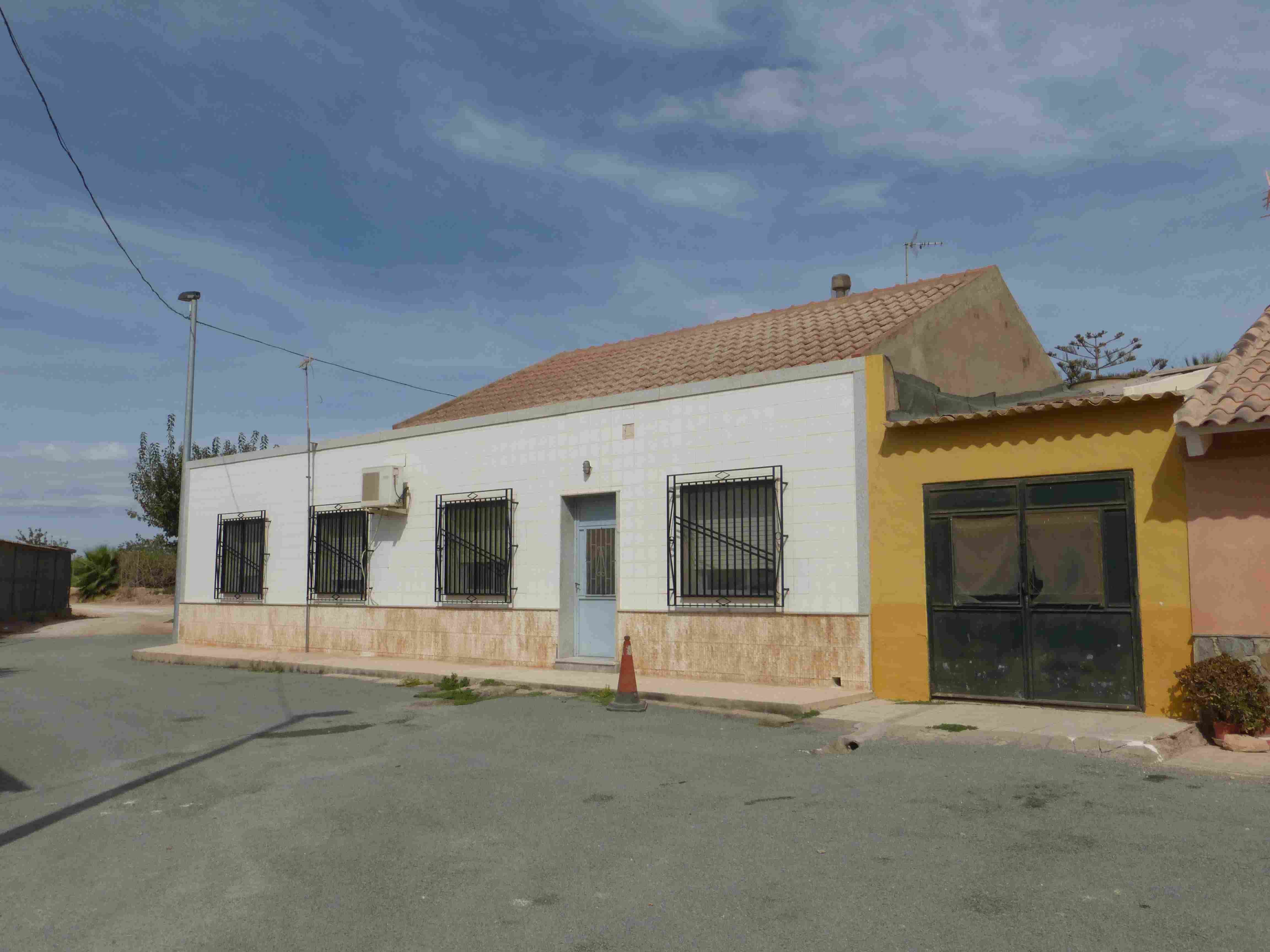 Exterior view of Single-family semi-detached for sale in Cartagena