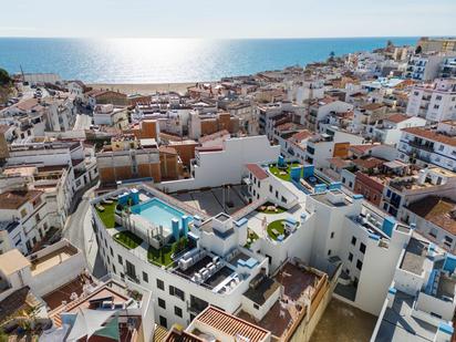 Vista exterior de Pis de lloguer en Sant Pol de Mar amb Aire condicionat i Balcó
