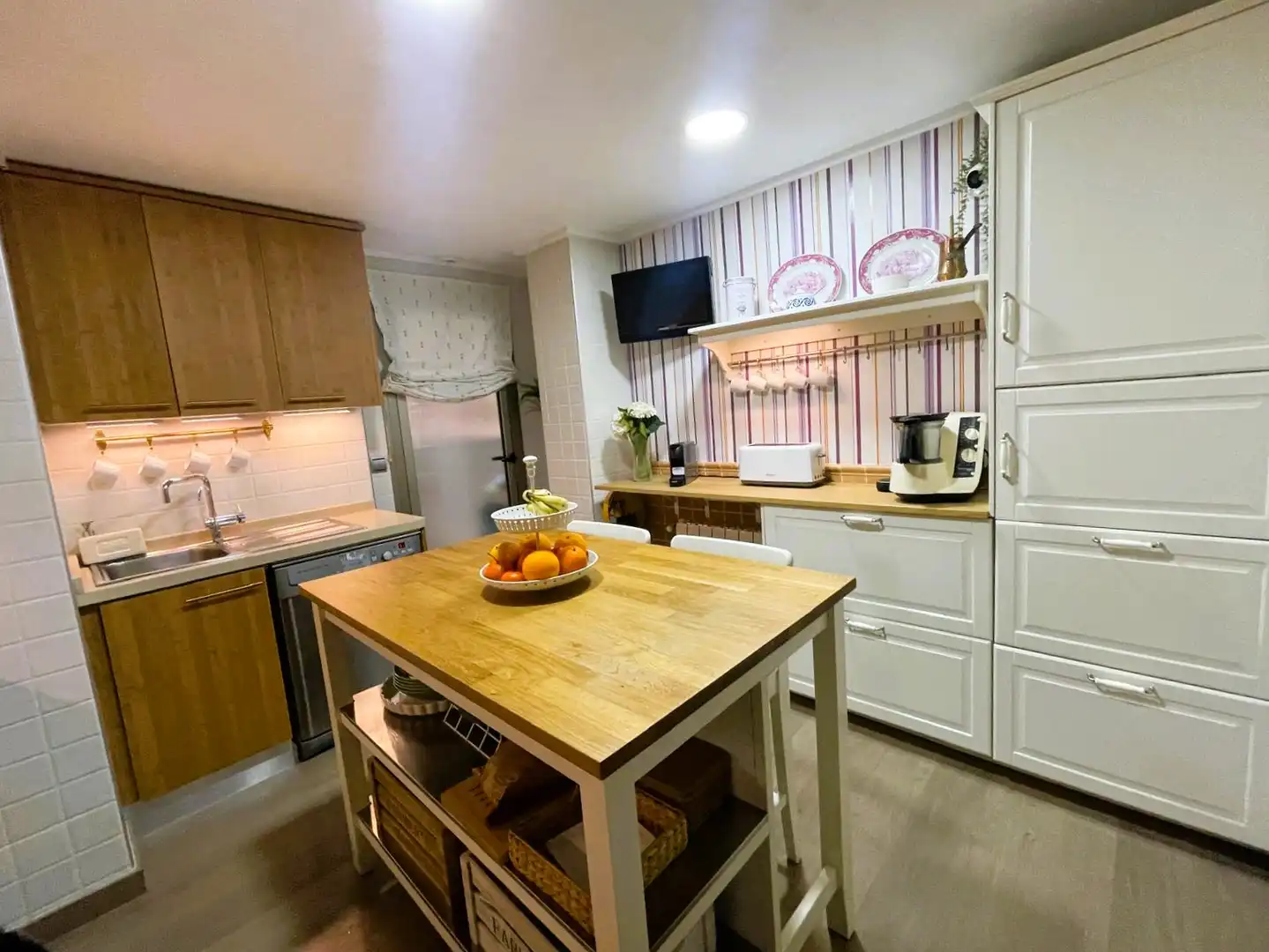 Kitchen of Flat for sale in Orihuela  with Air Conditioner, Heating and Terrace