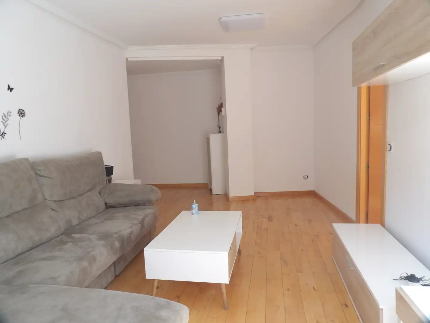 Sala de estar de Apartamento en venta en León Capital  con Calefacción, Parquet y Amueblado