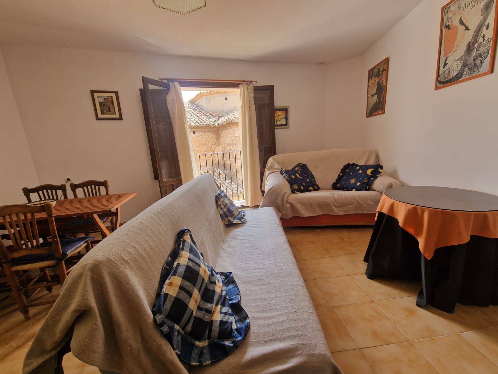Habitación de Apartamento de alquiler en Confrides con Amueblado