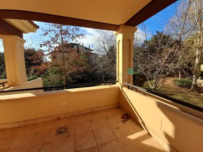 Terrassa de Apartament de lloguer en Sotogrande amb Aire condicionat, Calefacció i Terrassa