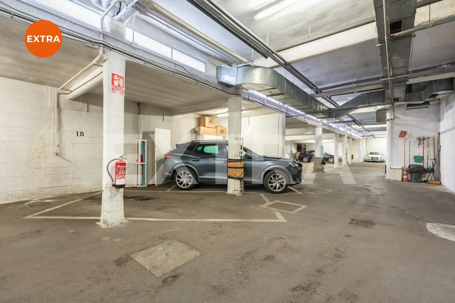 Parking de Piso de alquiler en Madrid con Calefacción