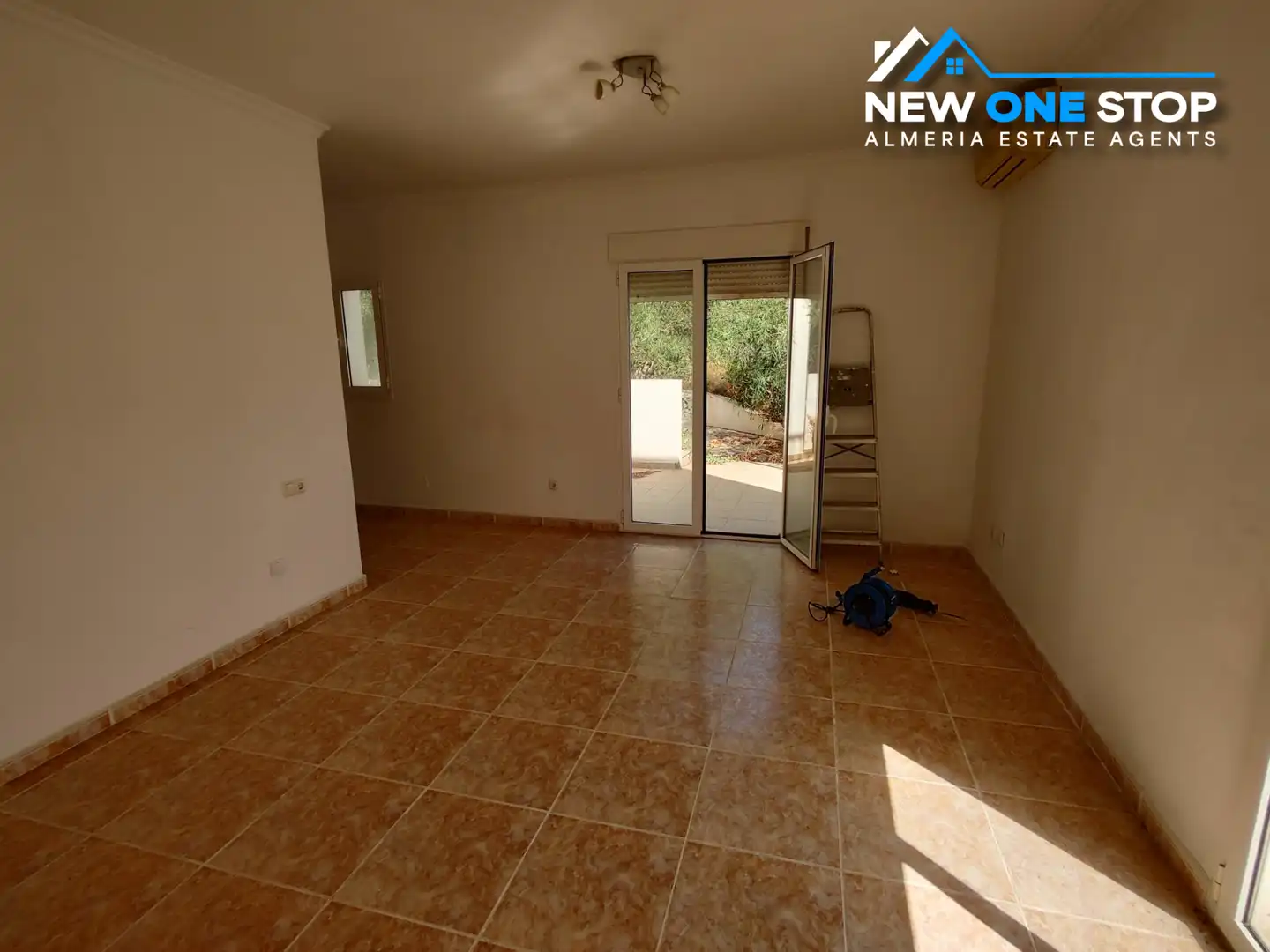 Sala de estar de Casa o chalet en venta en Mojácar con Aire acondicionado, Jardín privado y Terraza