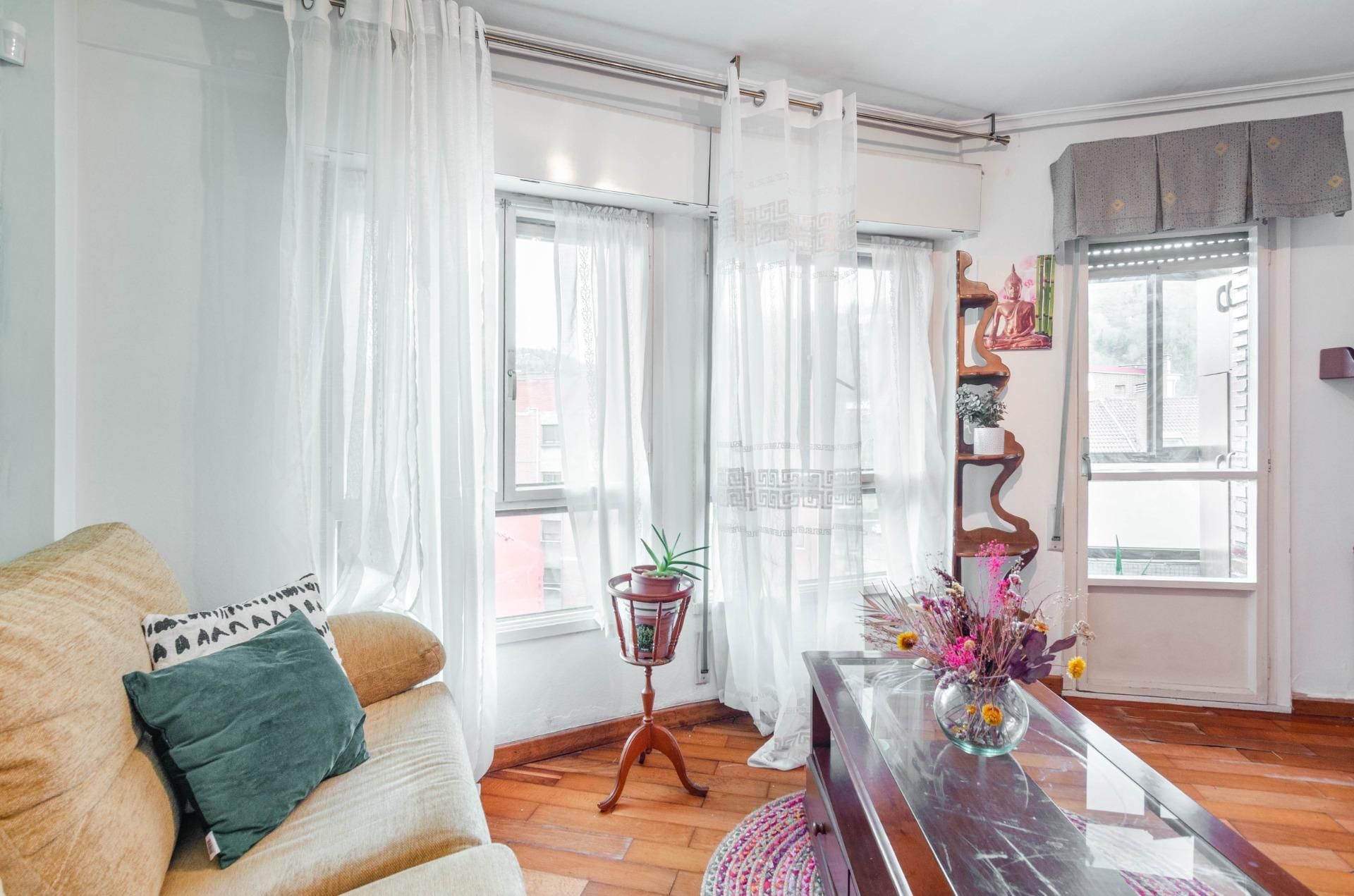 Living room of Flat for sale in Langreo  with Furnished