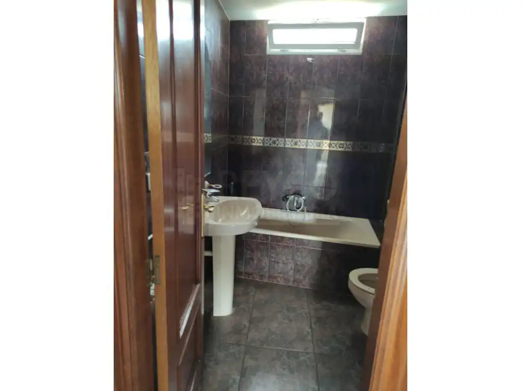 Baño de Piso en venta en Alesanco con Balcón