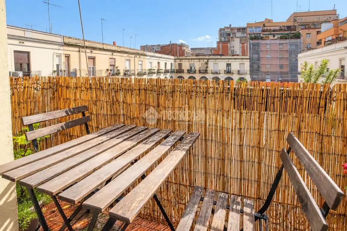 Flat with terrace for sale in Sant Andreu