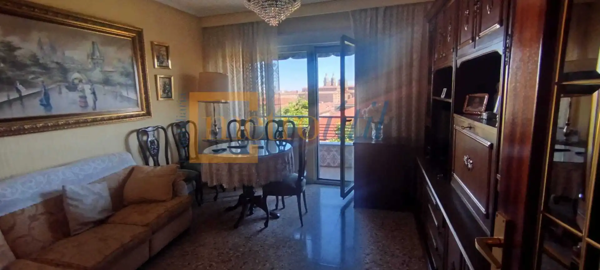 Appartamento con terrazza in vendita a Paseo de San Vicente, imagen 2