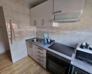 Kitchen of Flat to rent in Alicante / Alacant  with Furnished and Balcony