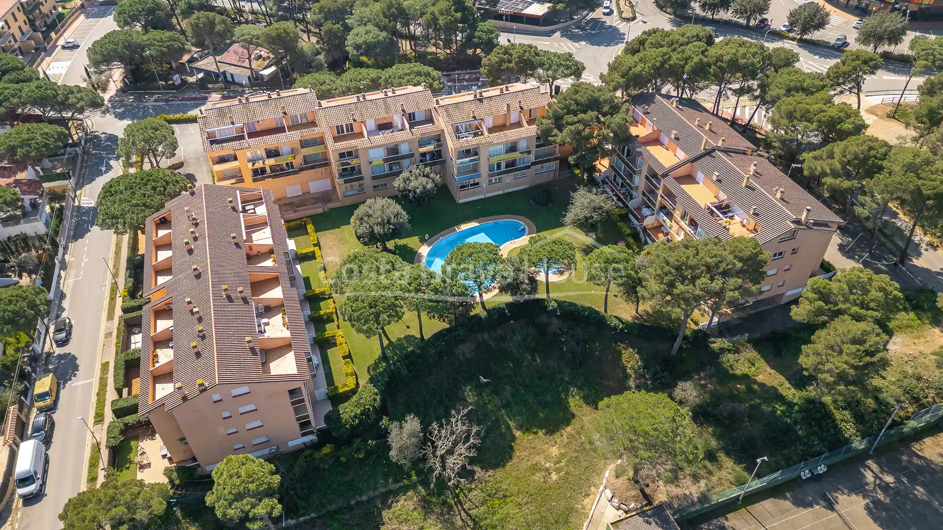 Vista exterior de Apartamento en venta en Pals con Terraza, Piscina y Horno