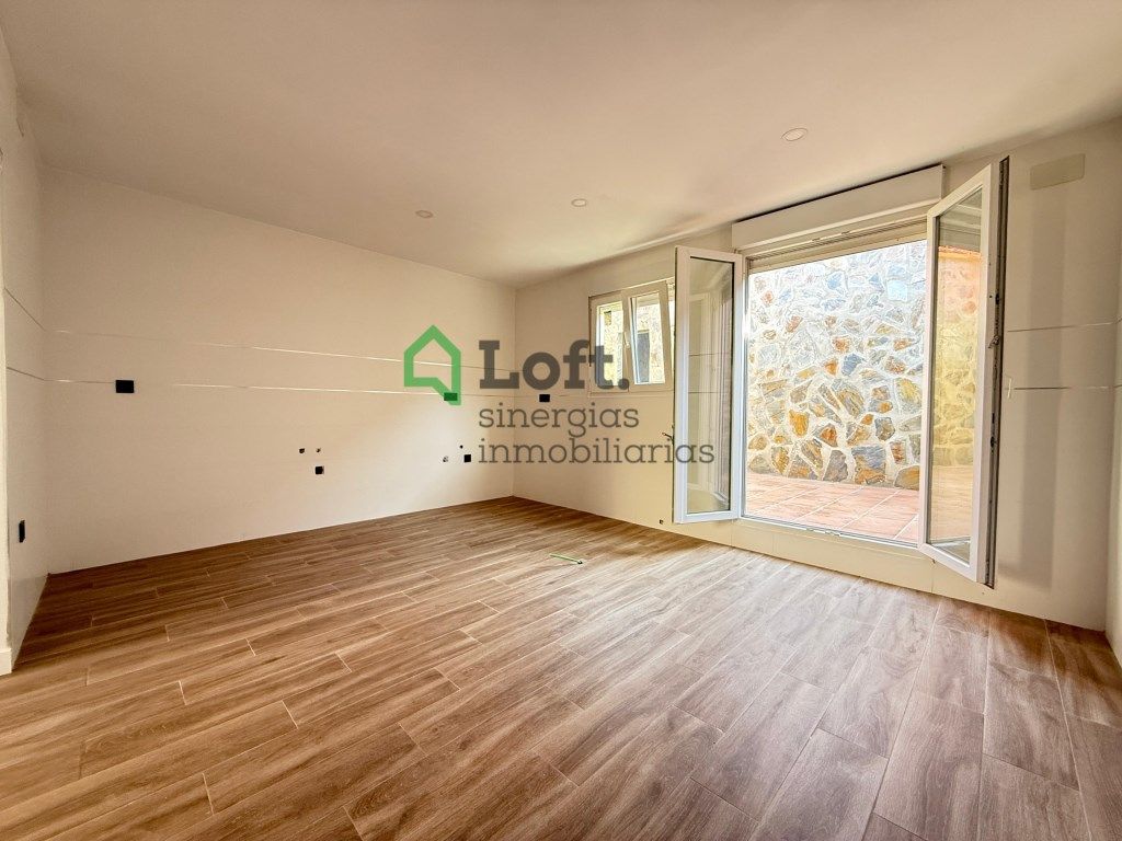Vista exterior de Casa o xalet en venda en Badajoz Capital