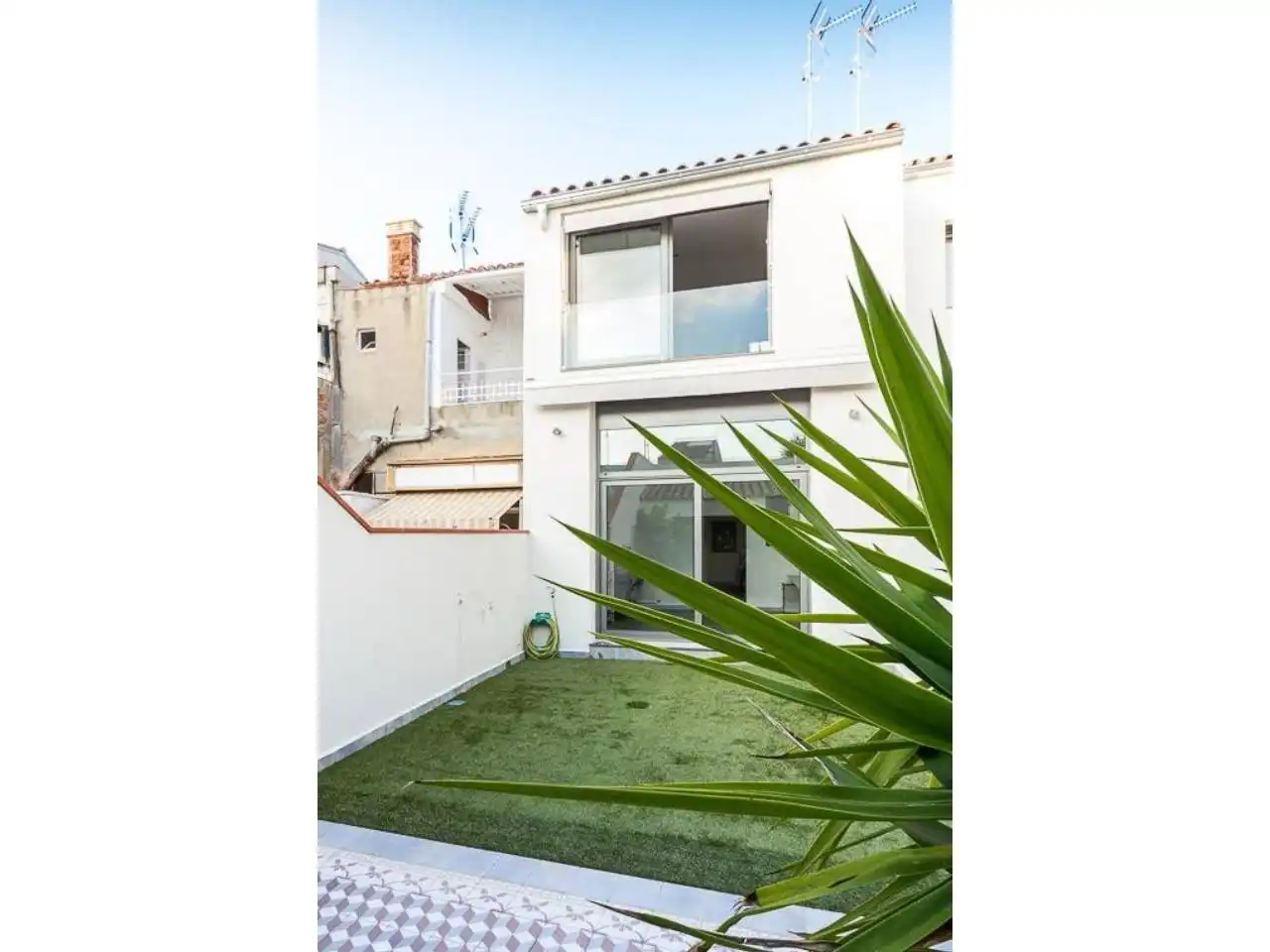 Casa amb jardí en venda a Calle Rector Centena, imagen 6