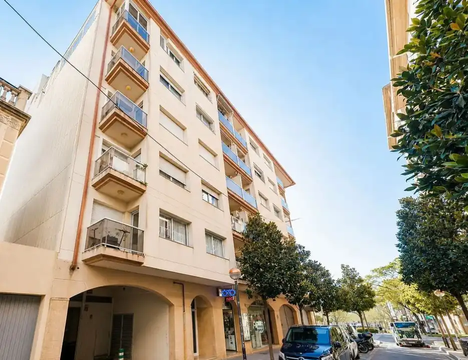 Exterior view of Flat for sale in Casc Antic - Nou Cambrils