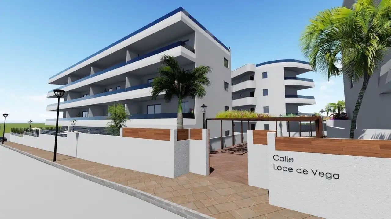 Vista exterior de Àtic en venda en Sant Antoni de Portmany amb Aire condicionat, Terrassa i Piscina comunitària