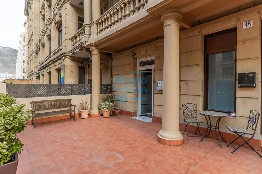 Vista exterior de Piso en venta en Donostia - San Sebastián  con Calefacción y Terraza