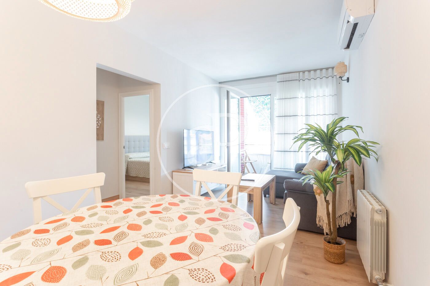 Exterior view of Flat for sale in  Barcelona Capital  with Air Conditioner, Heating and Terrace