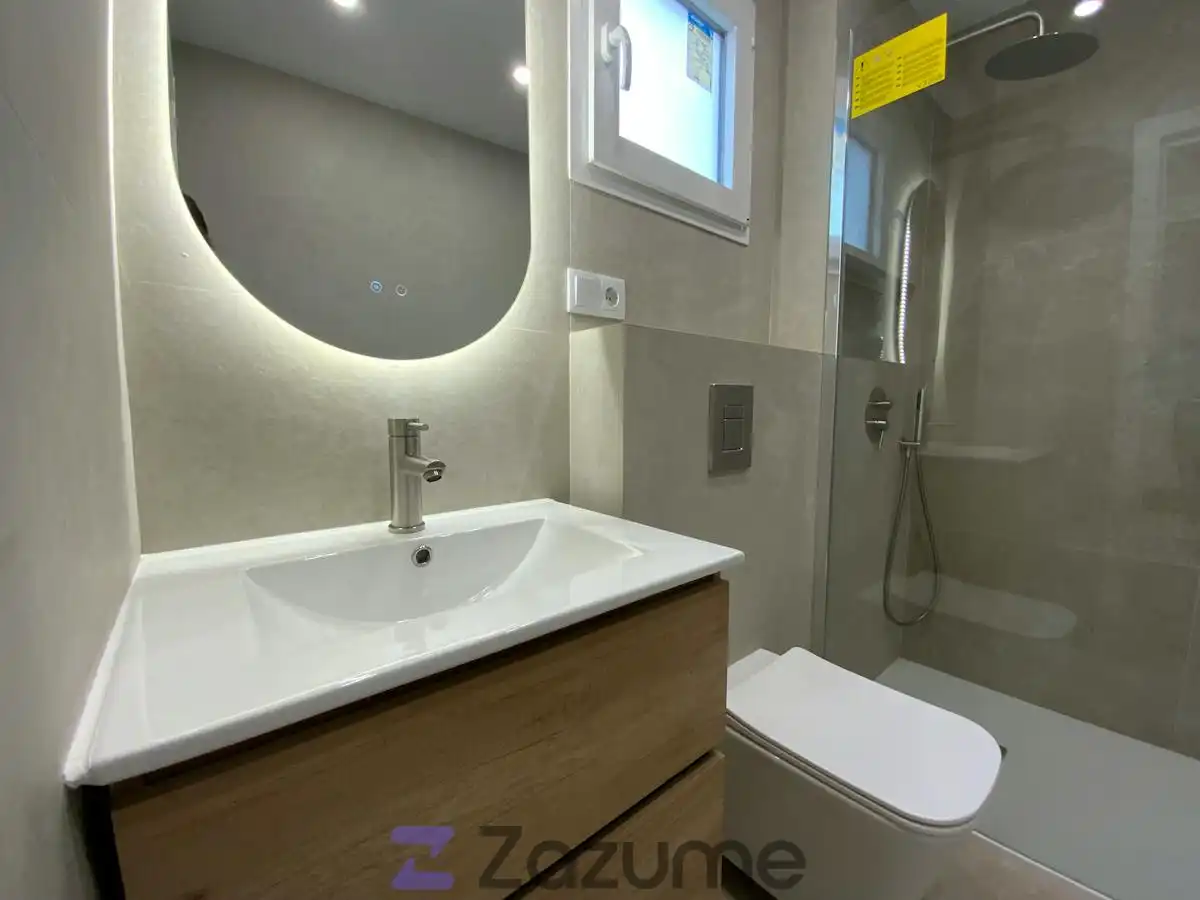 Flat with terrace to rent in Carrer de Pere Aleixandre, imagen 15