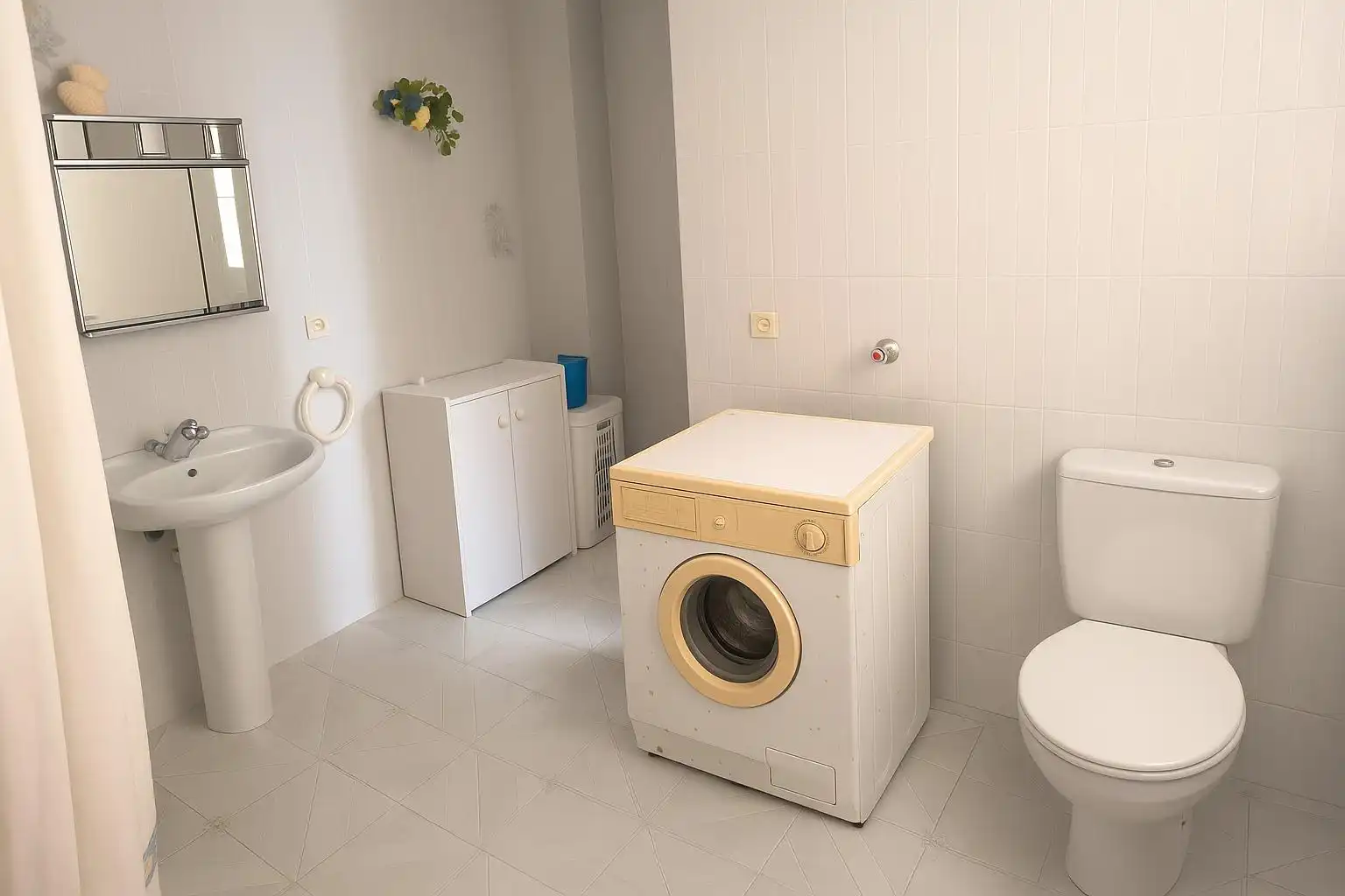 Baño de Finca rústica en venta en Valle de la Serena con Balcón