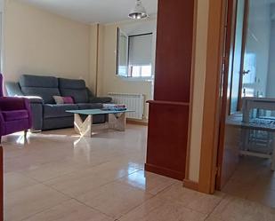 Living room of Flat for sale in Zamora Capital   with Heating and Balcony