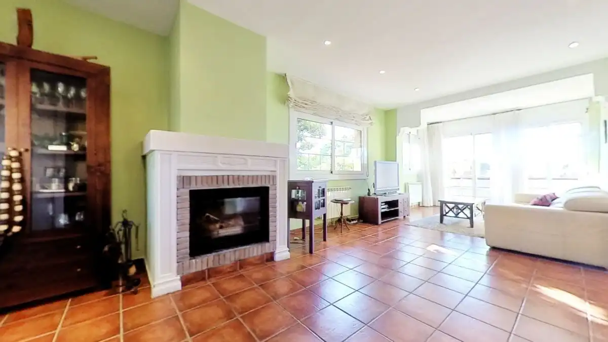 Houses for sale in Avenida MONTSENY, Mas d'En Serra - Els Cards